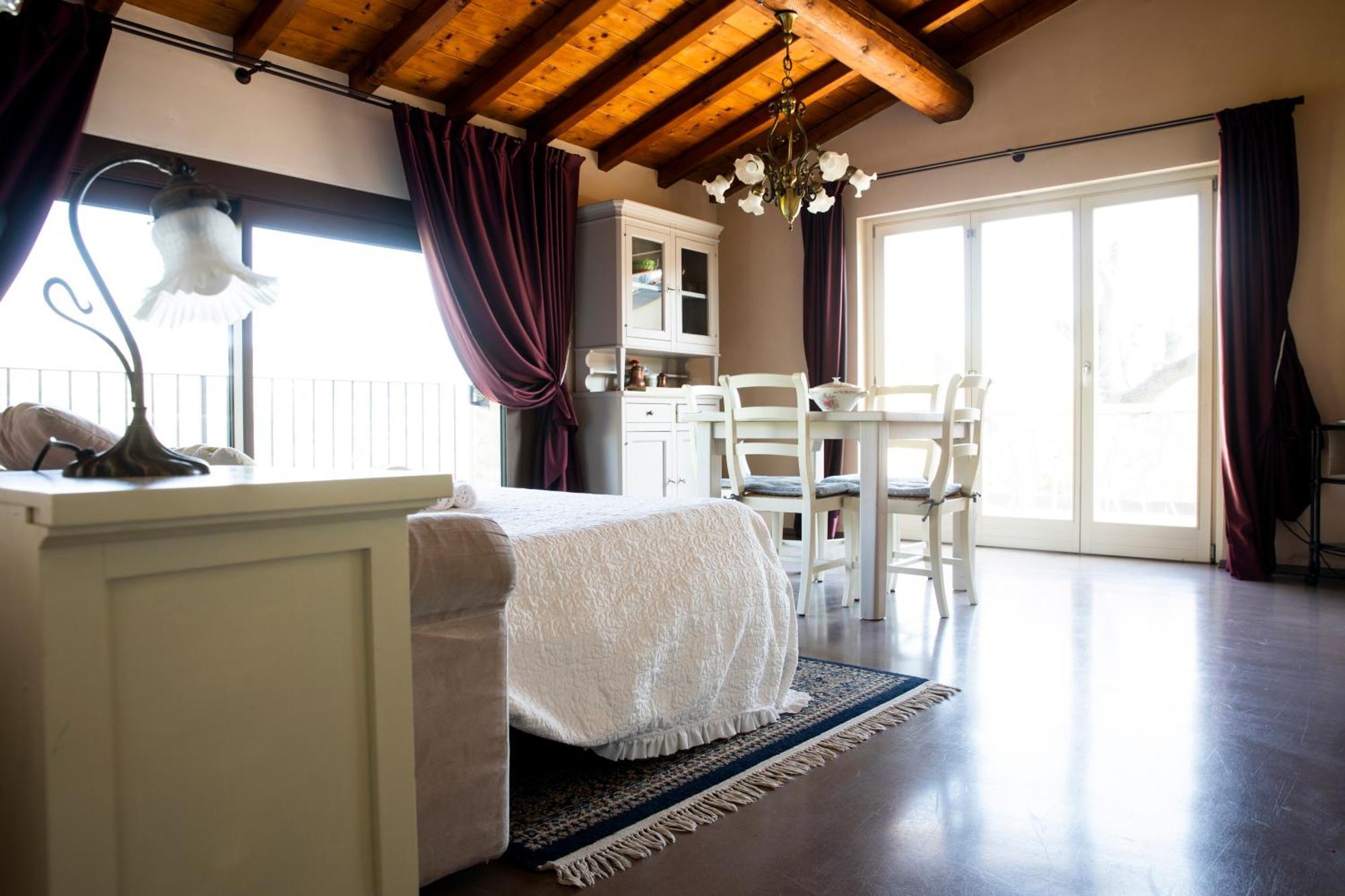 Corte Dei Soavi Suites - Apartments Soave  Extérieur photo