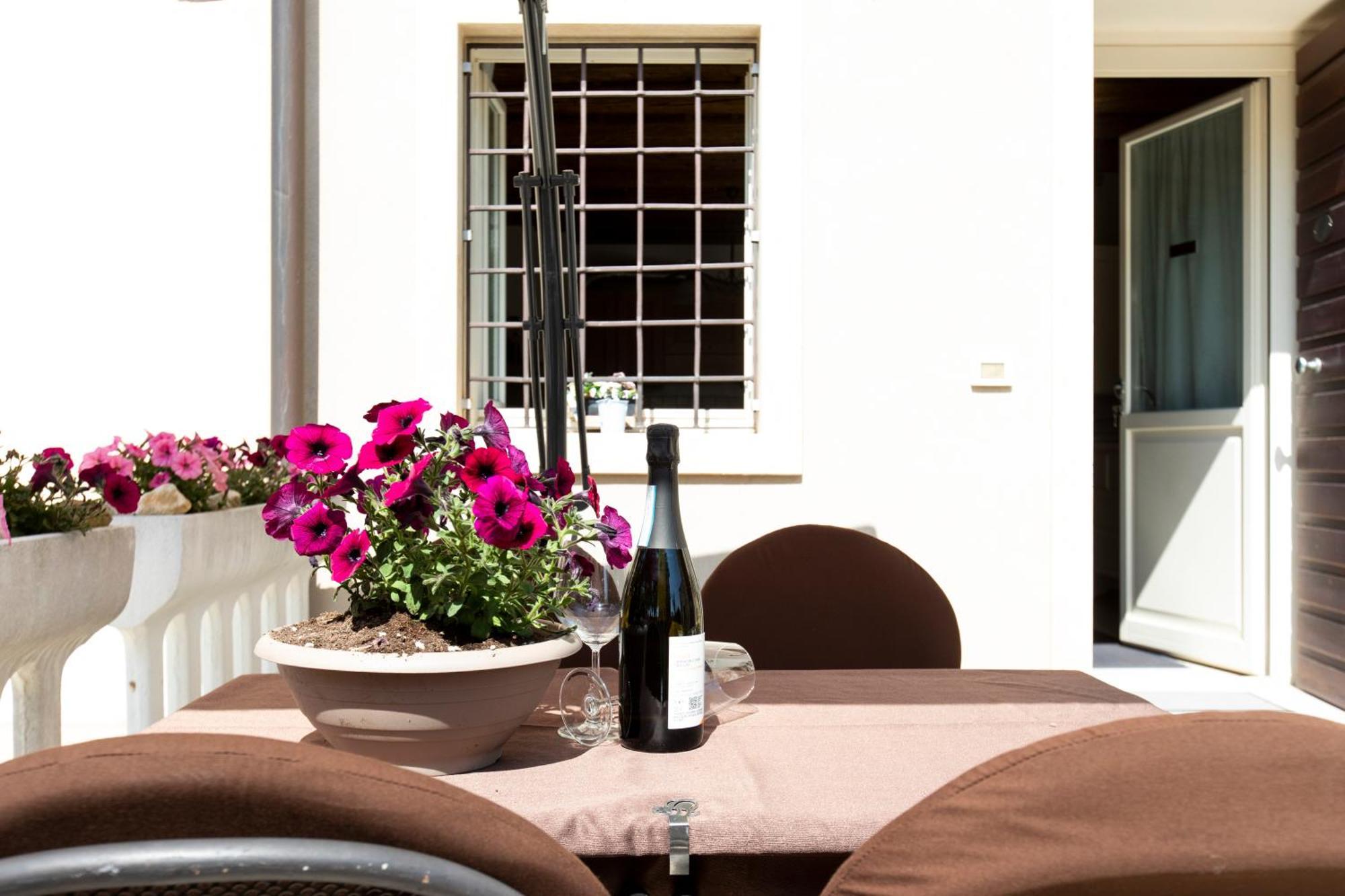 Corte Dei Soavi Suites - Apartments Soave  Extérieur photo