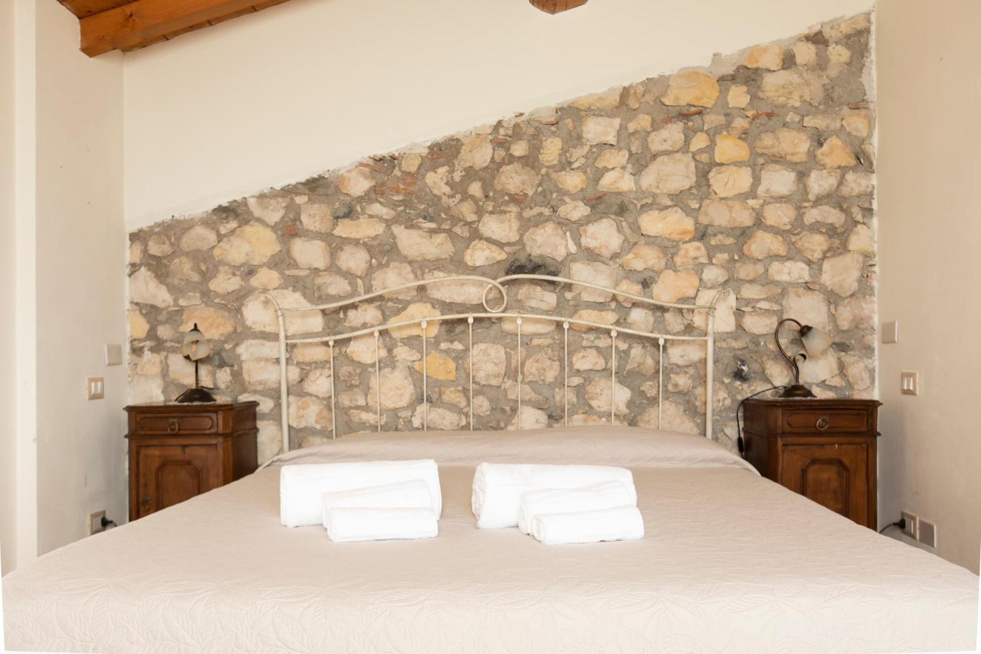 Corte Dei Soavi Suites - Apartments Soave  Extérieur photo