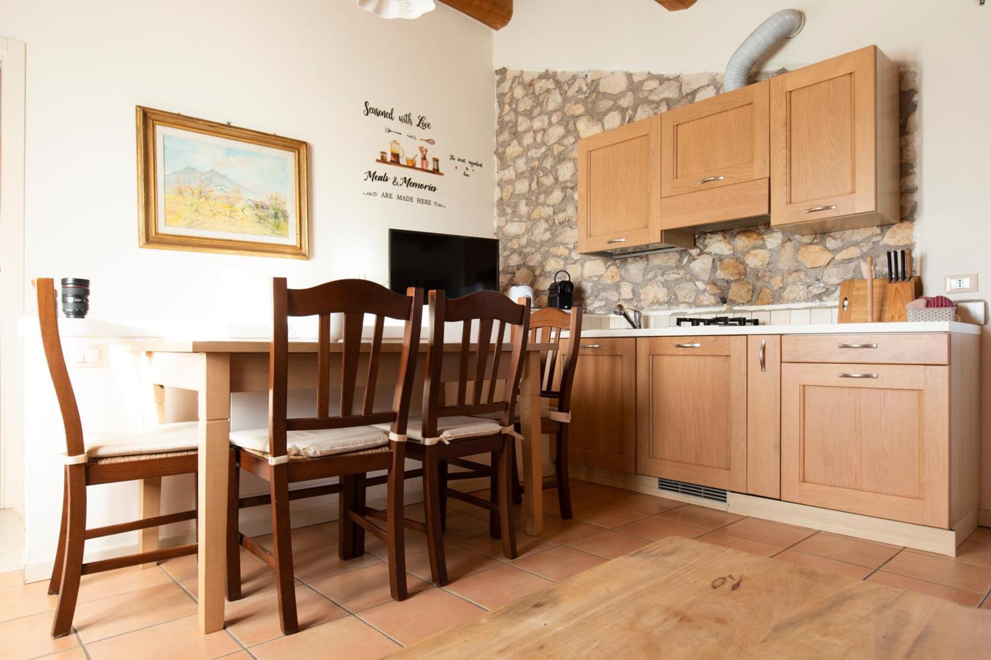 Corte Dei Soavi Suites - Apartments Soave  Extérieur photo