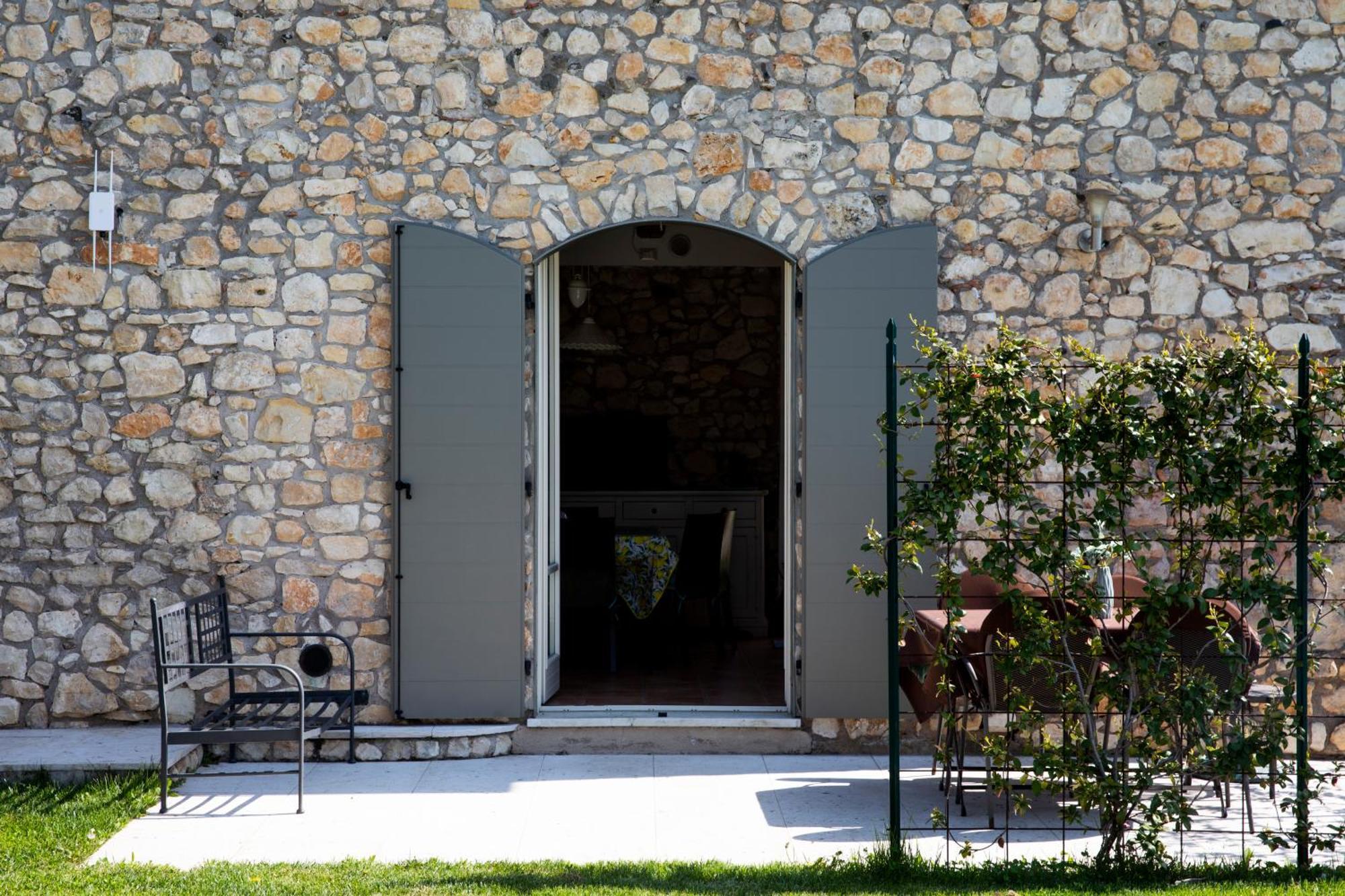 Corte Dei Soavi Suites - Apartments Soave  Extérieur photo